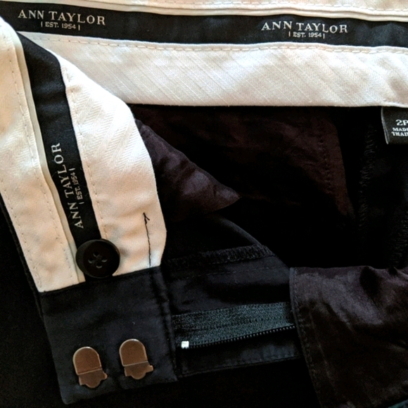 Ann Taylor black cropped pant - Picture 2 of 5